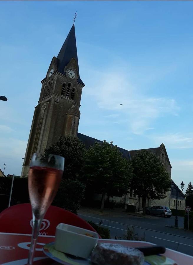 Logis Hotel & Restaurant Du Chemin Des Dames Corbeny Luaran gambar