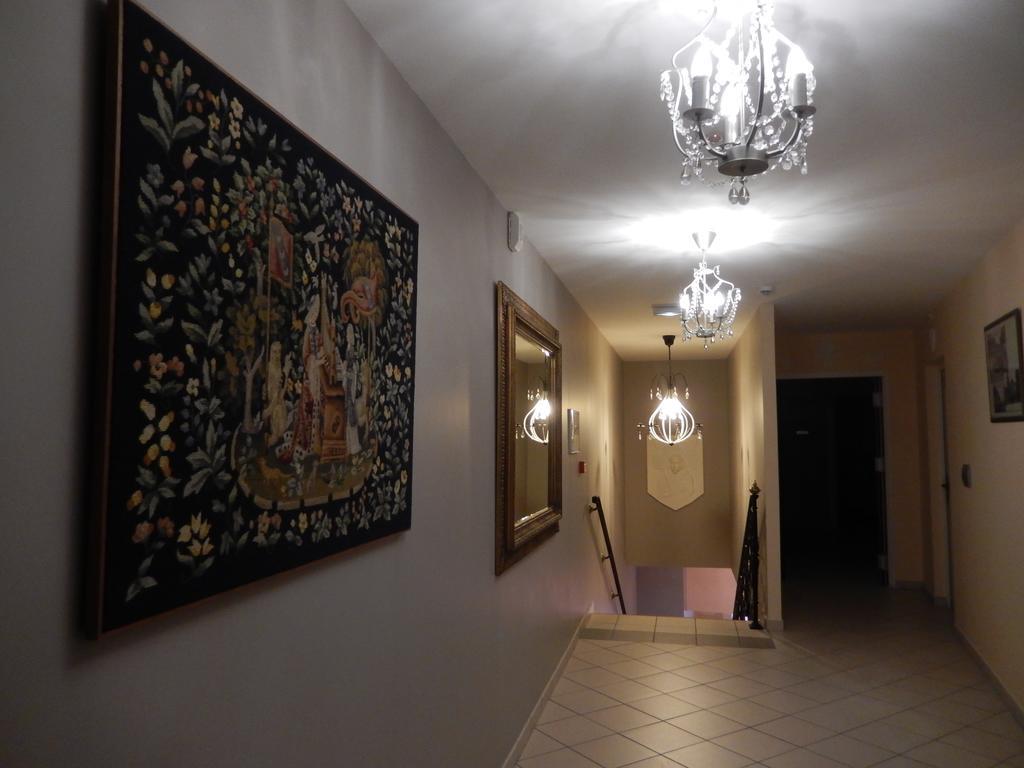 Logis Hotel & Restaurant Du Chemin Des Dames Corbeny Luaran gambar