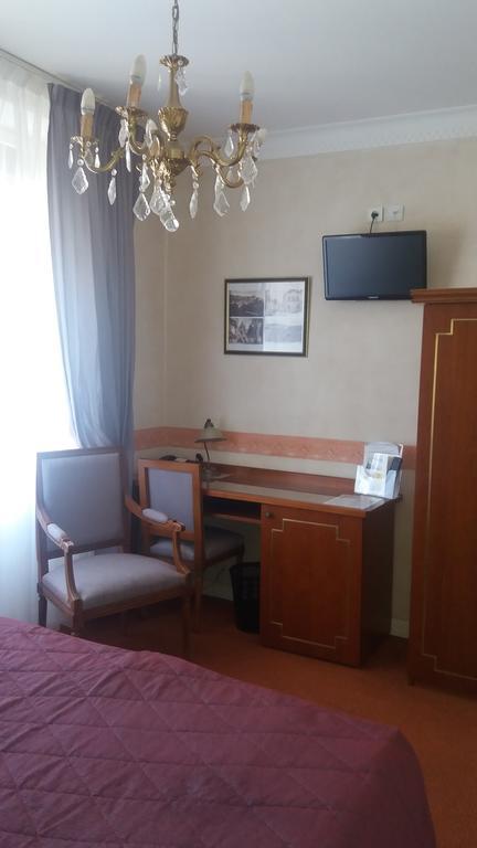 Logis Hotel & Restaurant Du Chemin Des Dames Corbeny Luaran gambar