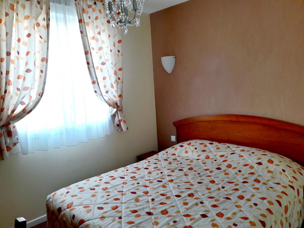 Logis Hotel & Restaurant Du Chemin Des Dames Corbeny Luaran gambar