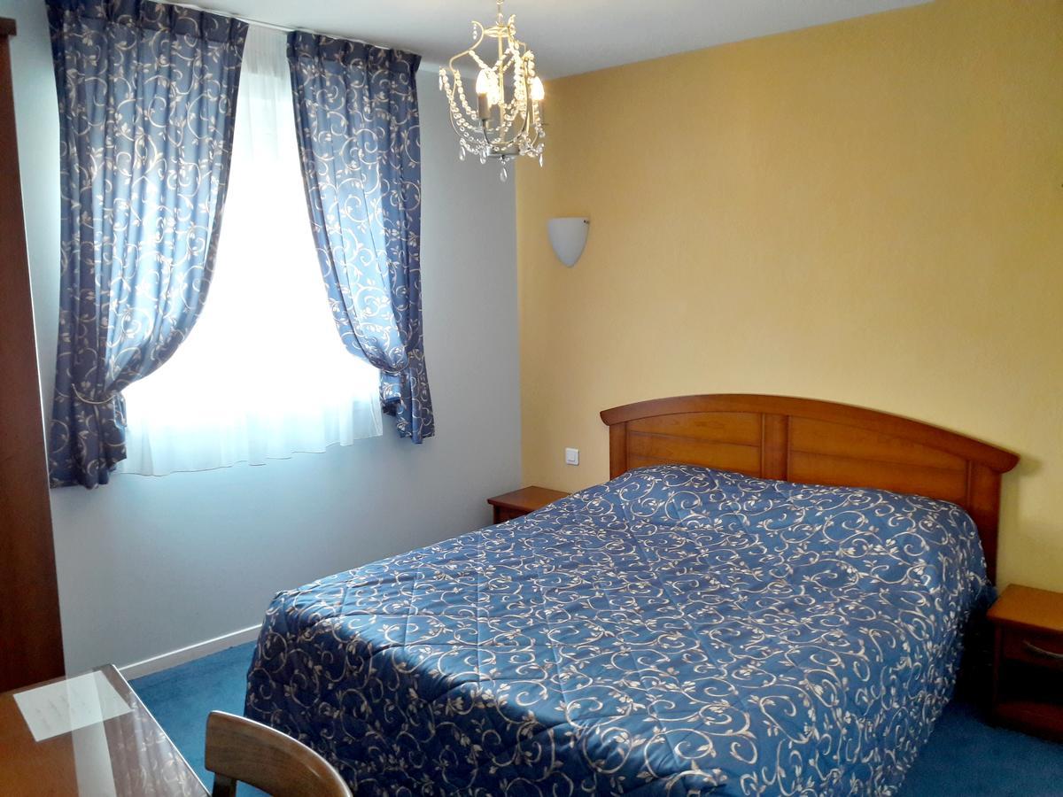 Logis Hotel & Restaurant Du Chemin Des Dames Corbeny Luaran gambar